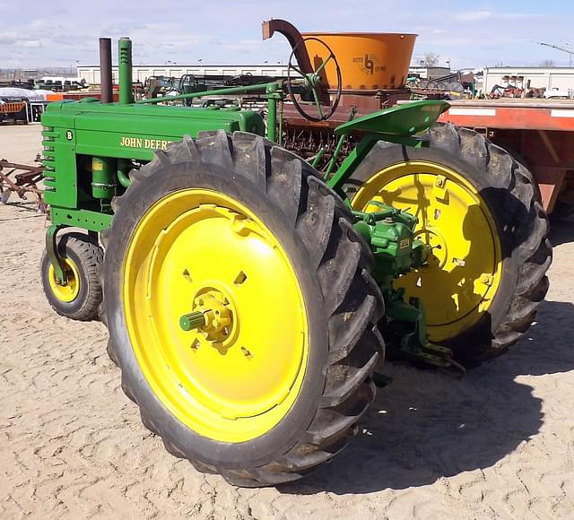 Image of John Deere B equipment image 3