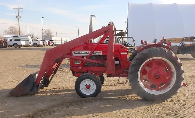 Image of International Harvester 544 equipment image 3