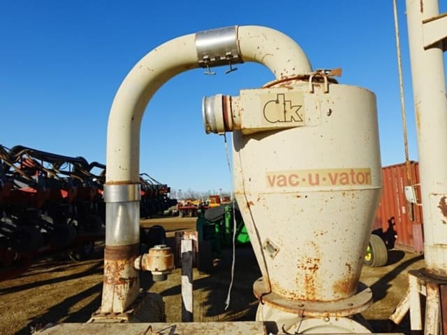 Image of Vac-U-Vator DK1051 equipment image 4