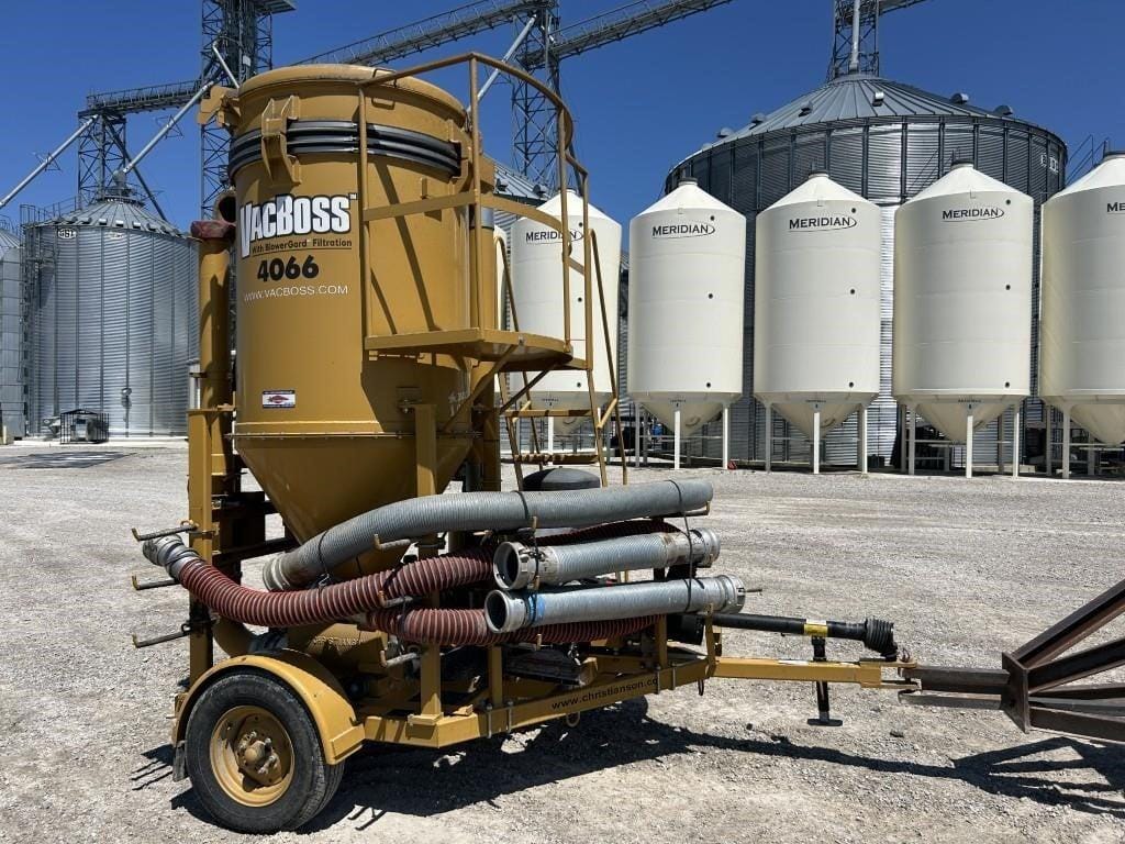 VACBOSS 4066 Equipment Image0