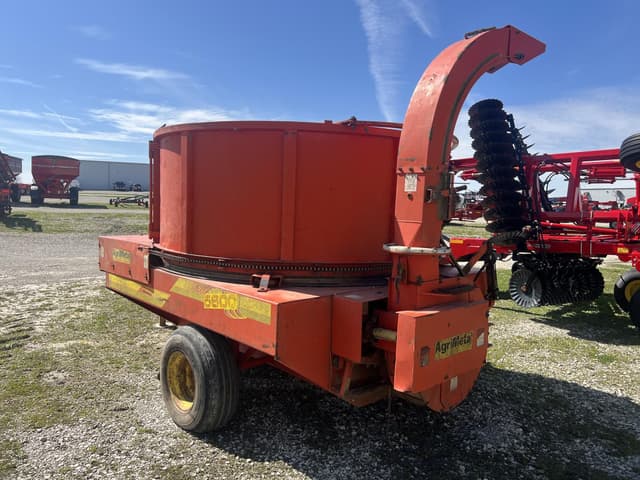 Image of ValMetal AgriChopper 5600 equipment image 4
