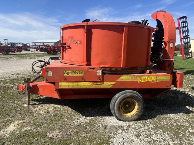 Image of ValMetal AgriChopper 5600 equipment image 1