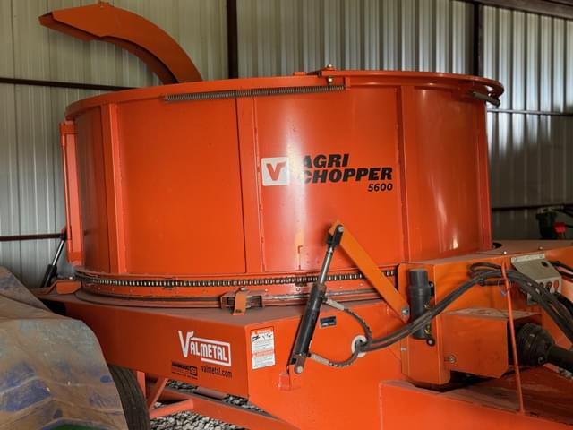 Image of ValMetal AgriChopper 5600 equipment image 4