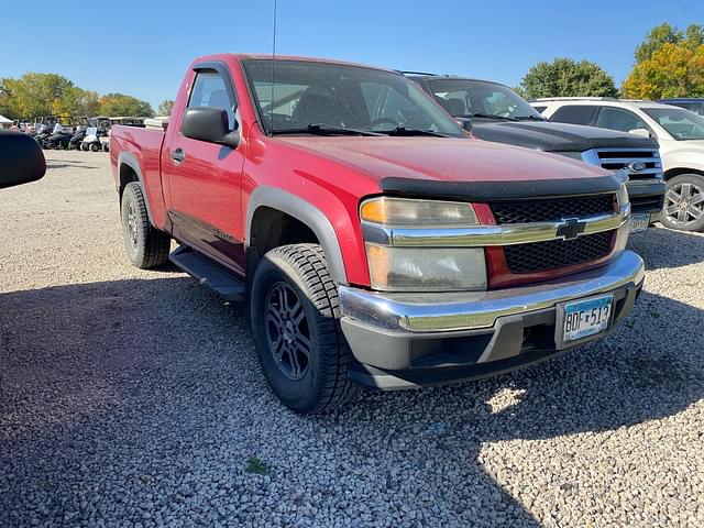 Image of Chevrolet Colorado equipment image 2