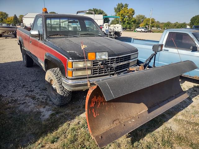 Image of Chevrolet 2500 equipment image 1