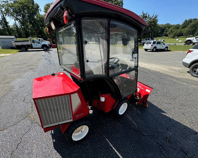 Image of Ventrac 3200 equipment image 1