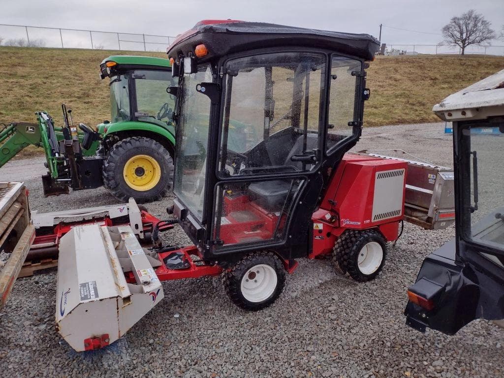 Image of Ventrac 3400L Primary image