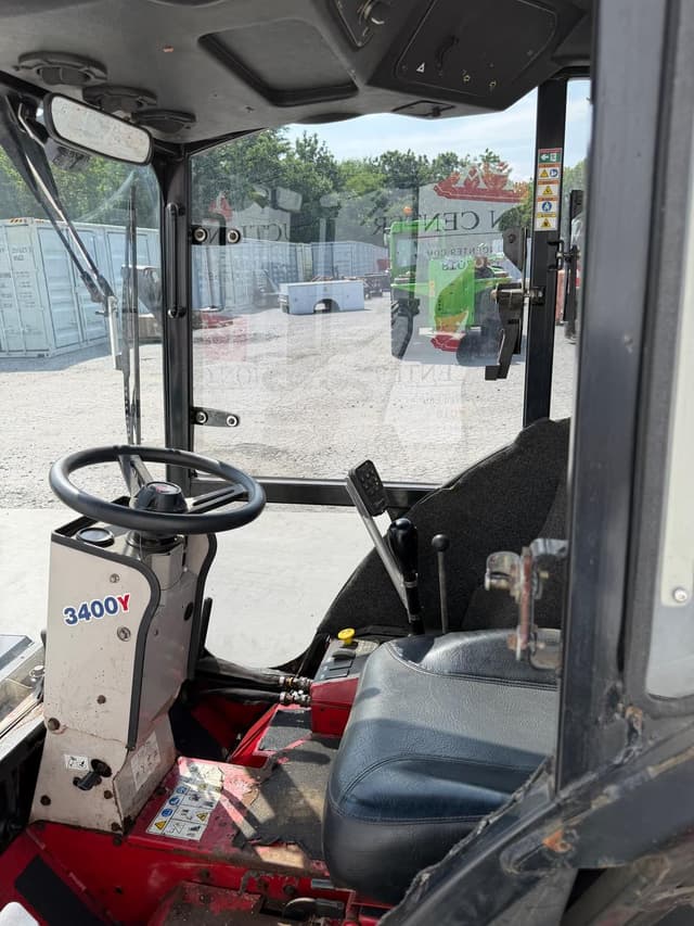 Image of Ventrac 3400Y equipment image 4