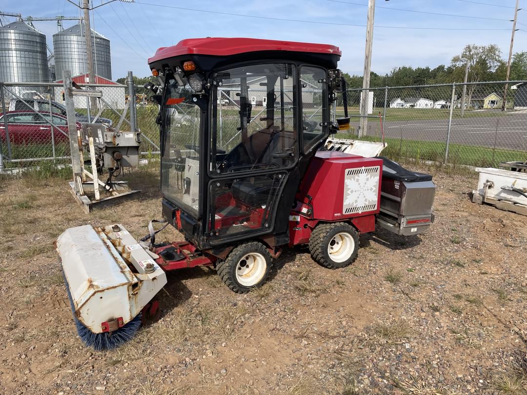 Image of Ventrac 3400Y Primary image