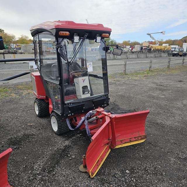 Image of Ventrac 3400Y equipment image 1