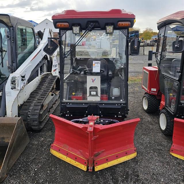 Image of Ventrac 3400Y equipment image 1