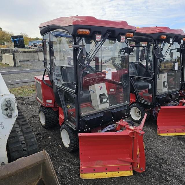 Image of Ventrac 3400Y equipment image 2