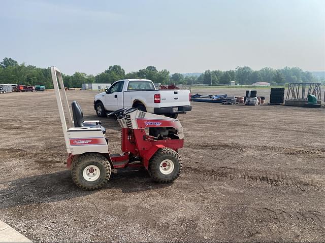 Image of Ventrac 4100 equipment image 3