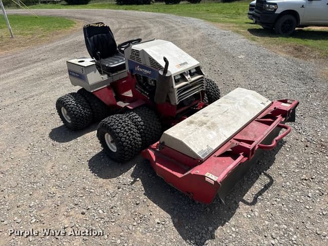 Image of Ventrac 4200 equipment image 2