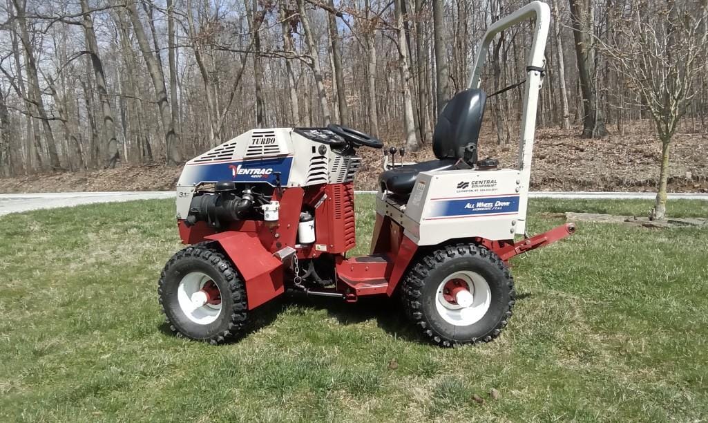 Main image Ventrac 4200