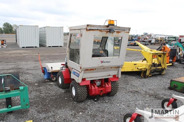 Image of Ventrac 4200VXD equipment image 3