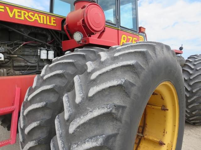 Image of Versatile 875 equipment image 3