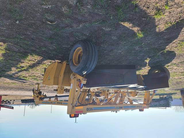 Image of Vermeer MC1030 equipment image 2