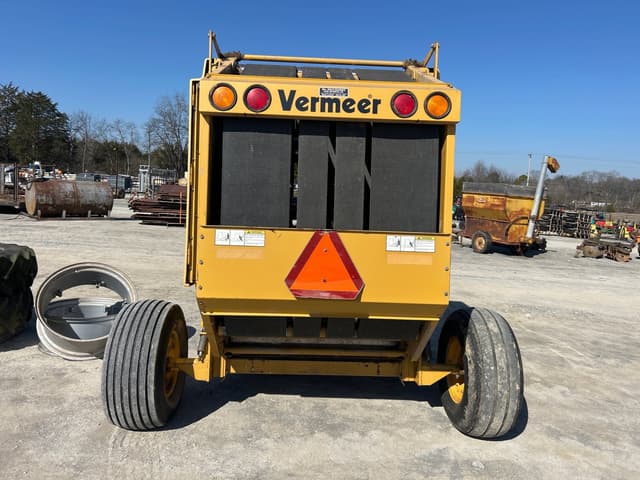 Image of Vermeer 504L equipment image 4