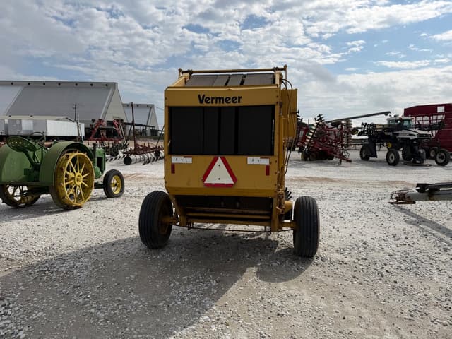 Image of Vermeer 504 Super I equipment image 4