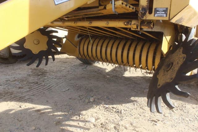 Image of Vermeer 504M Classic equipment image 4