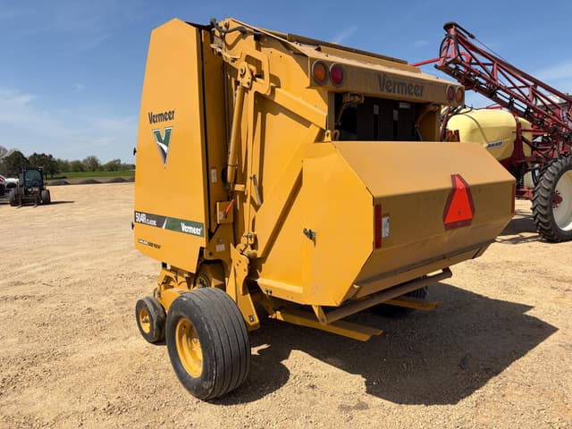 Image of Vermeer 504R Classic equipment image 1