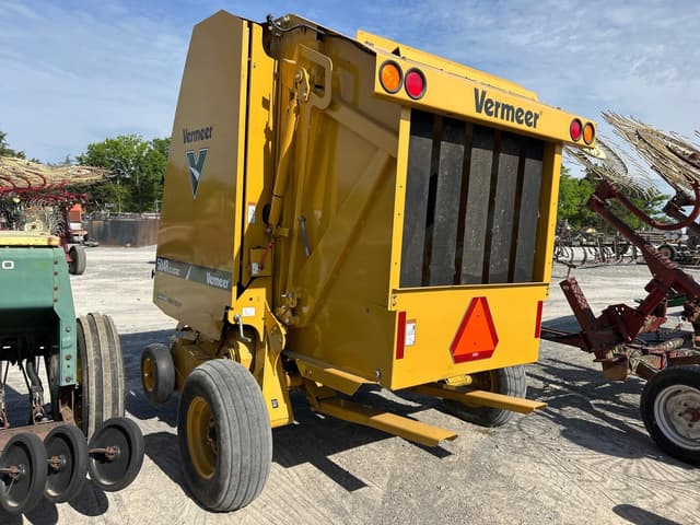 Image of Vermeer 504R Classic equipment image 3