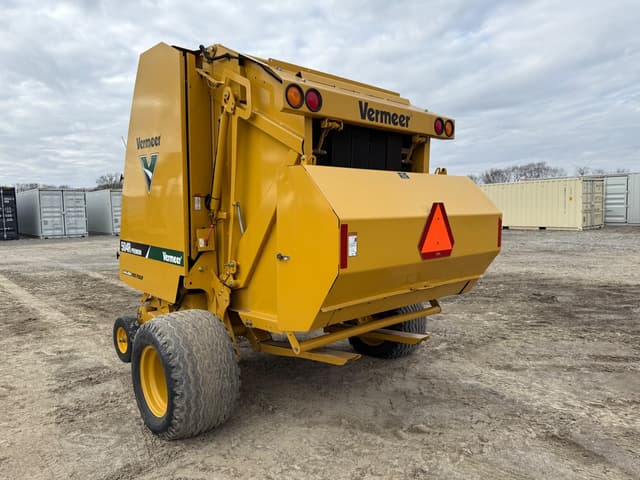 Image of Vermeer 504R equipment image 3