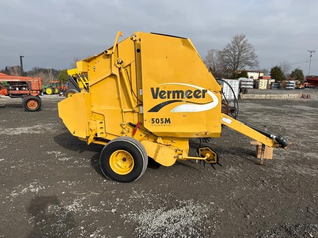 Image of Vermeer 505M Classic Silage equipment image 2