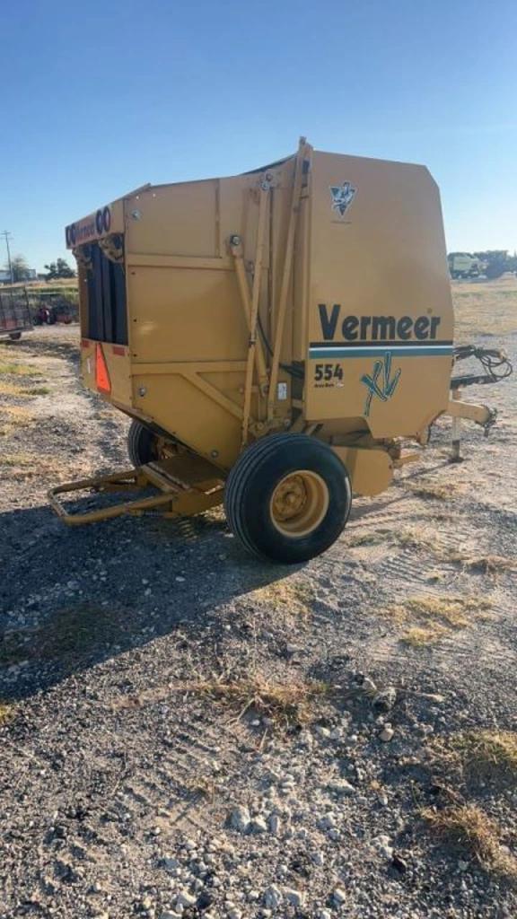 Image of Vermeer 554XL equipment image 4
