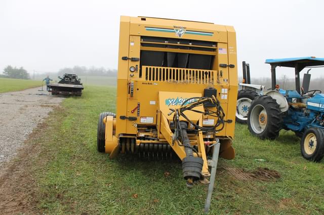 Image of Vermeer 554XL equipment image 1