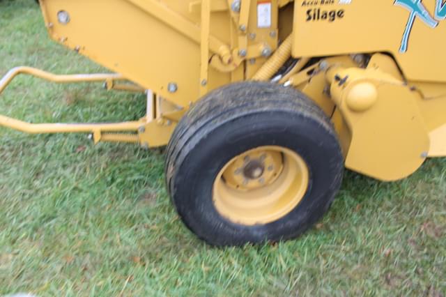 Image of Vermeer 554XL equipment image 3