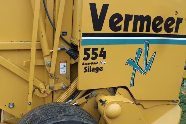 Image of Vermeer 554XL equipment image 4