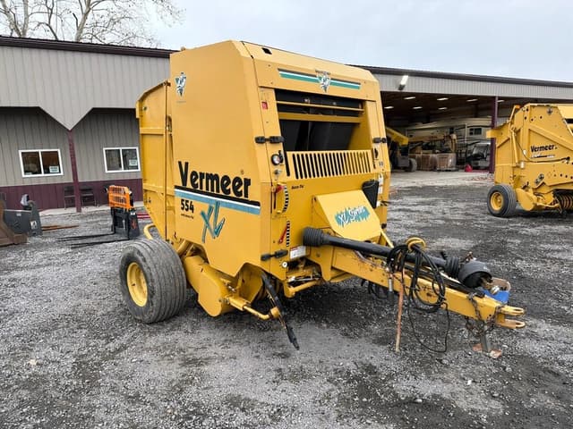 Image of Vermeer 554XL equipment image 4