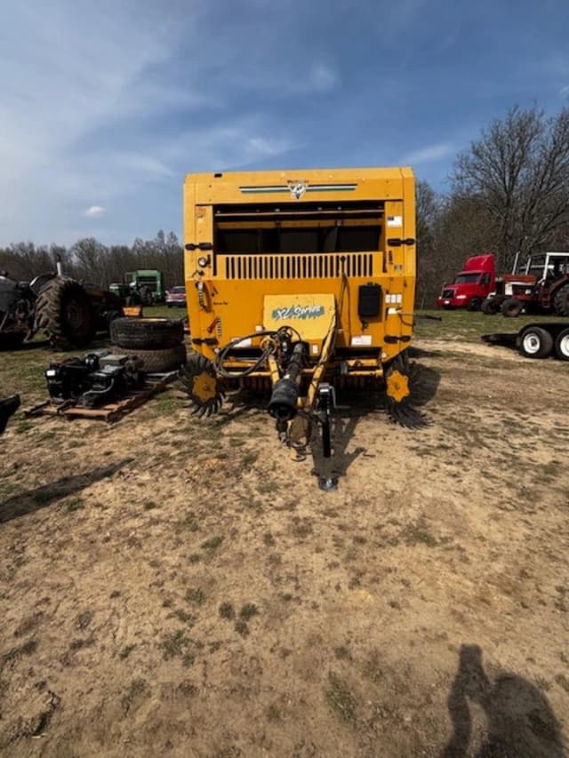 Image of Vermeer 555XL equipment image 4