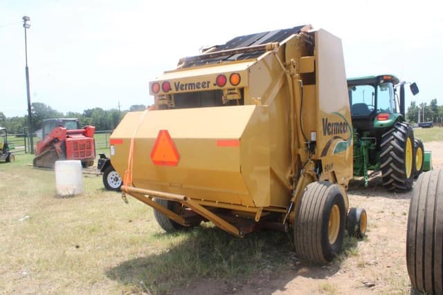 Image of Vermeer 604M equipment image 2