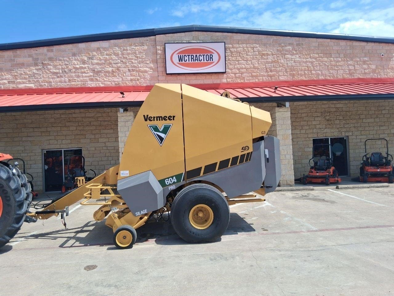 2023 Vermeer 604 Pro G3 Equipment Image0