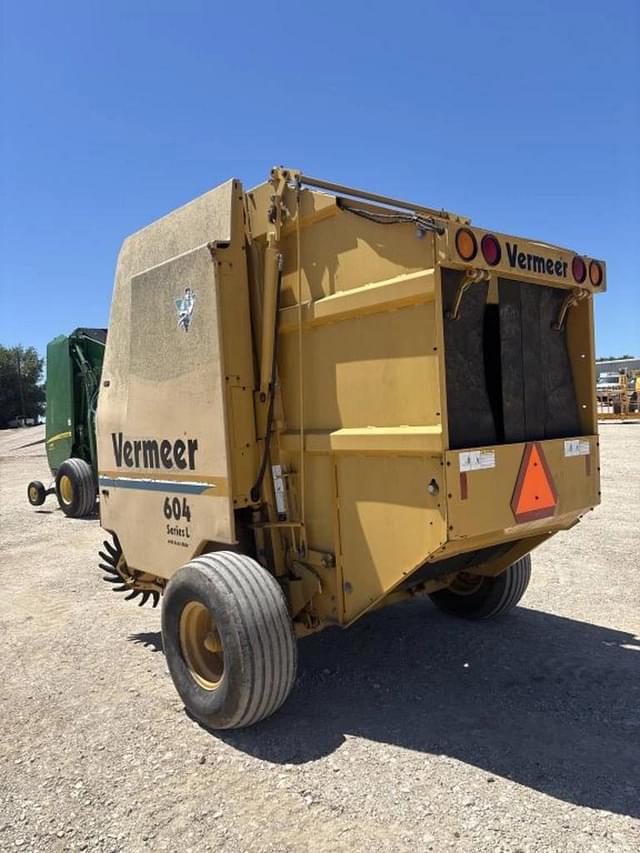 Image of Vermeer 604 Series L equipment image 2