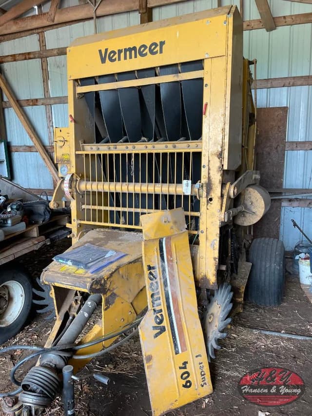 Image of Vermeer 604 Super J equipment image 1