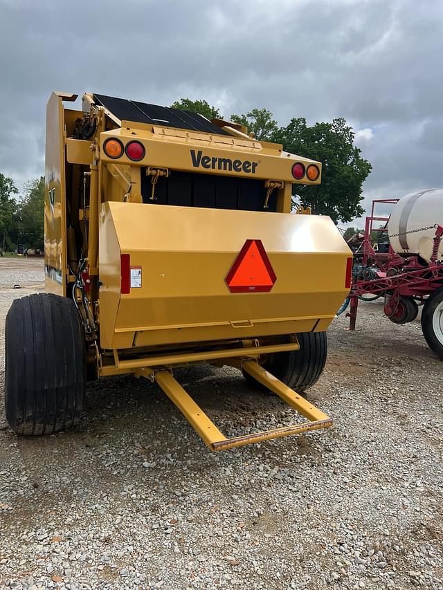 Image of Vermeer 604N equipment image 2