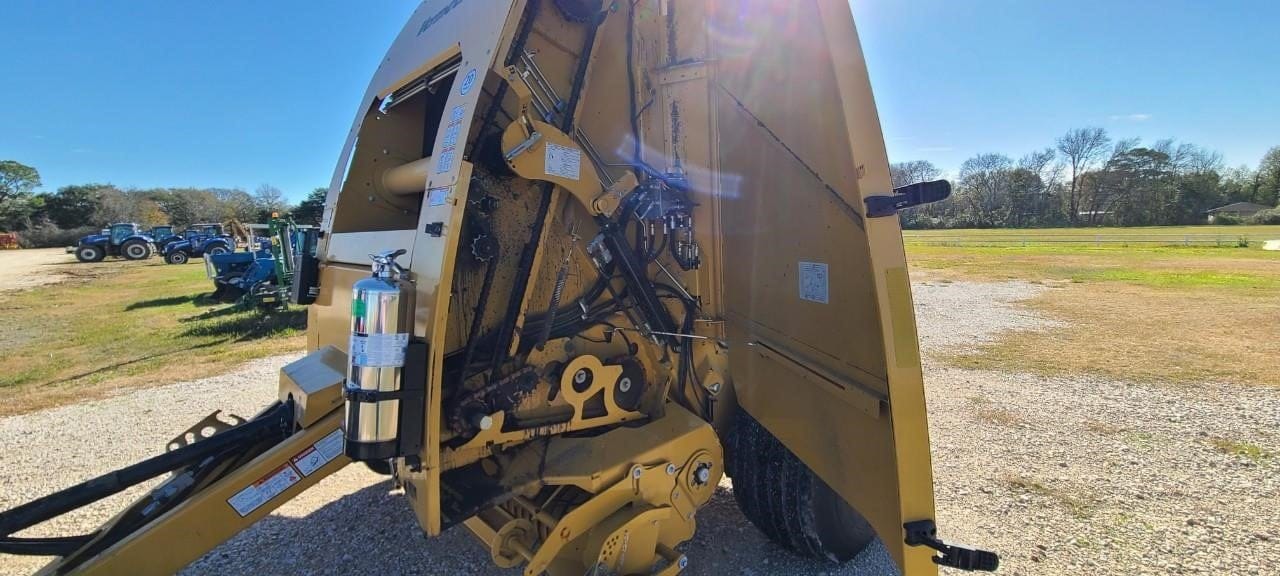 2023 Vermeer 604R Signature Equipment Image0