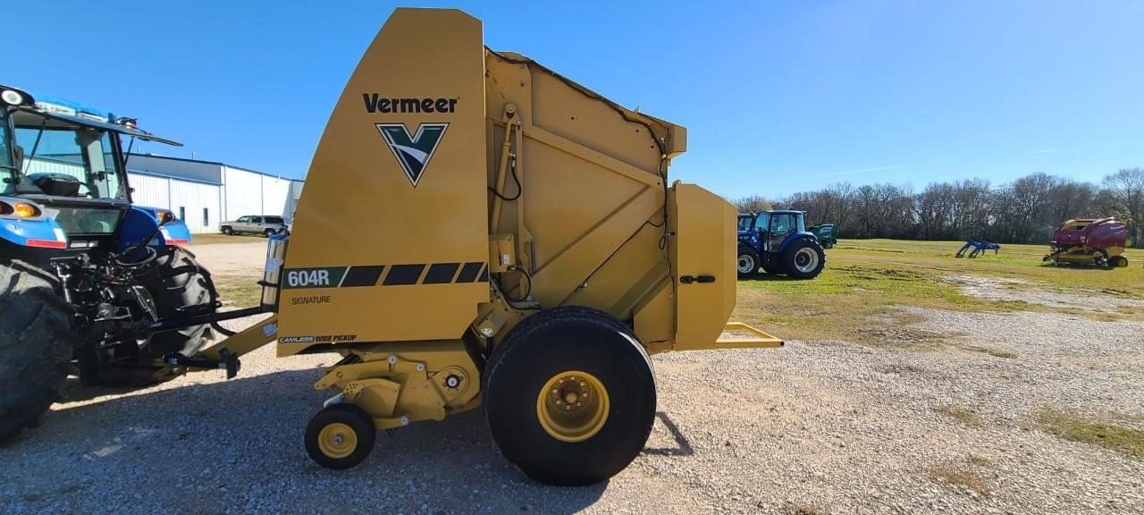 2023 Vermeer 604R Signature Equipment Image0