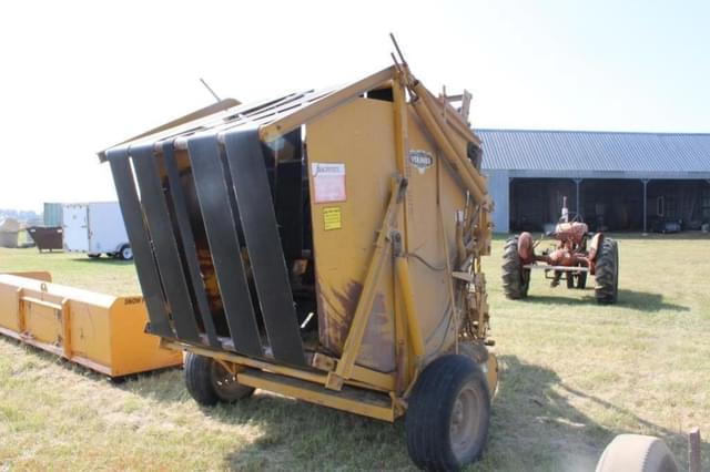 Image of Vermeer 605E equipment image 3