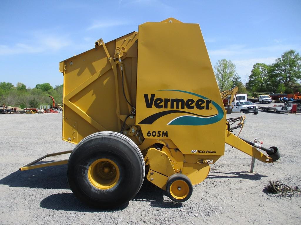 Main image Vermeer 605M