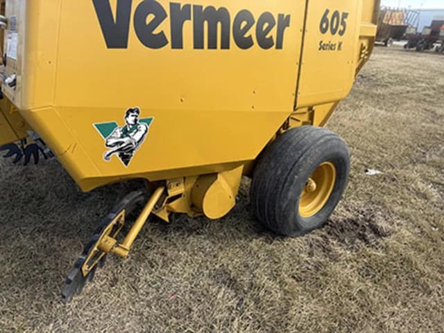 Image of Vermeer 605K equipment image 4