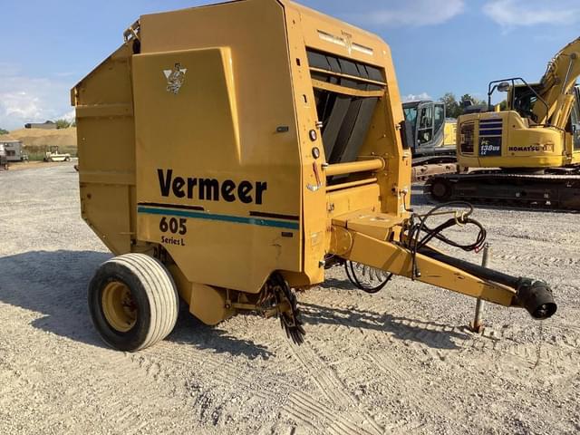 Image of Vermeer 605L equipment image 3