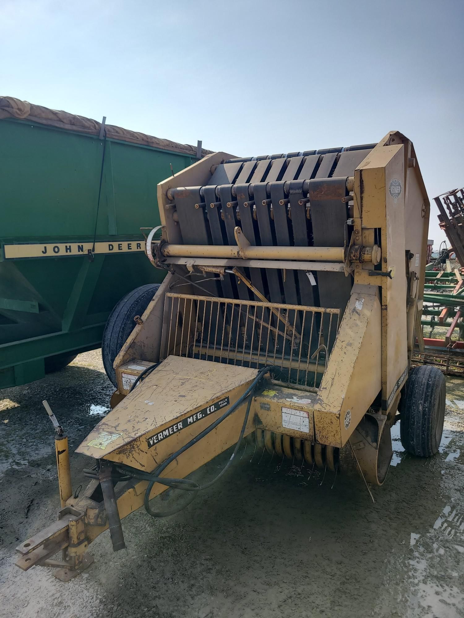 Main image Vermeer 605 Super G