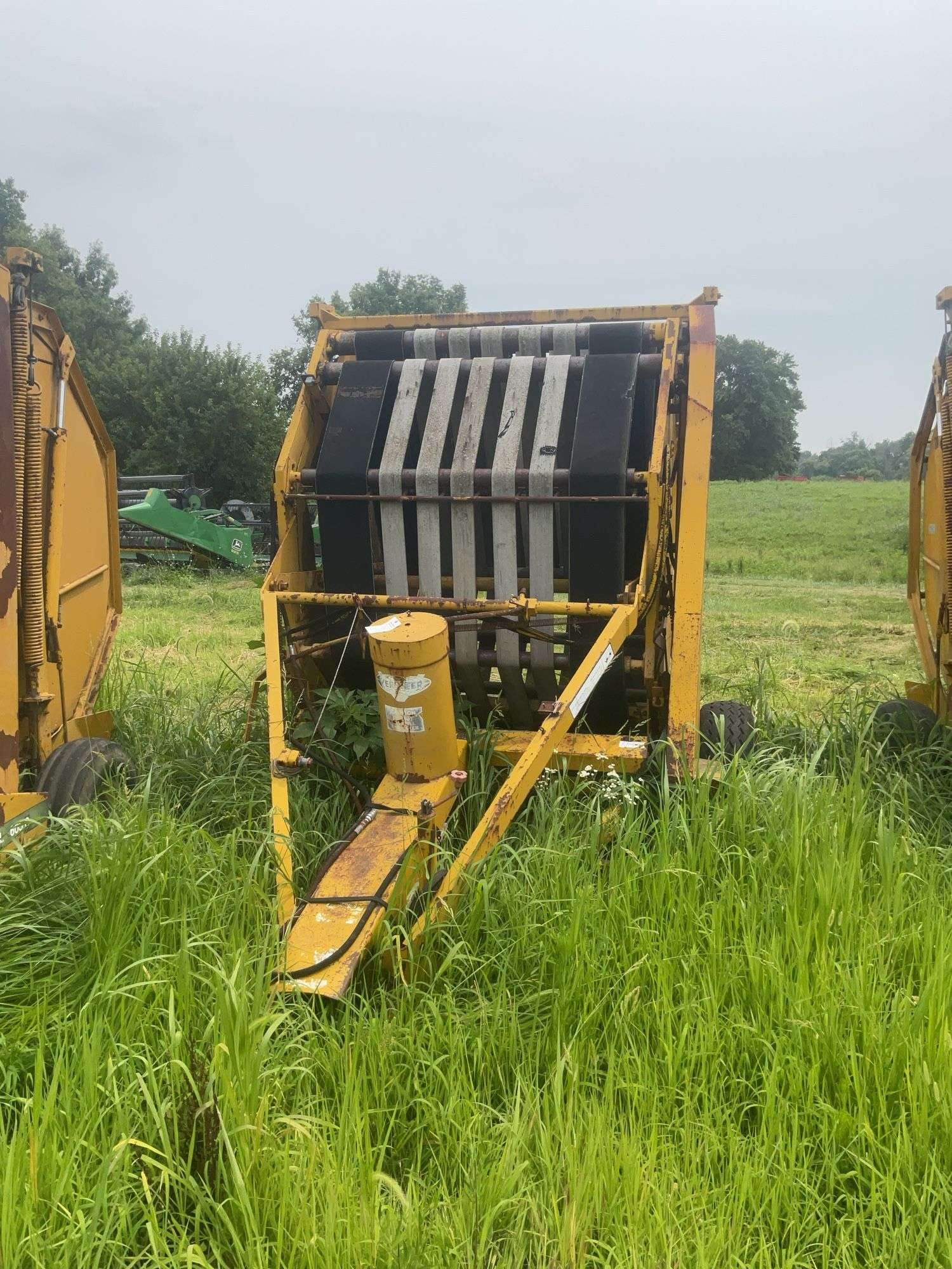 Vermeer 605C Equipment Image0