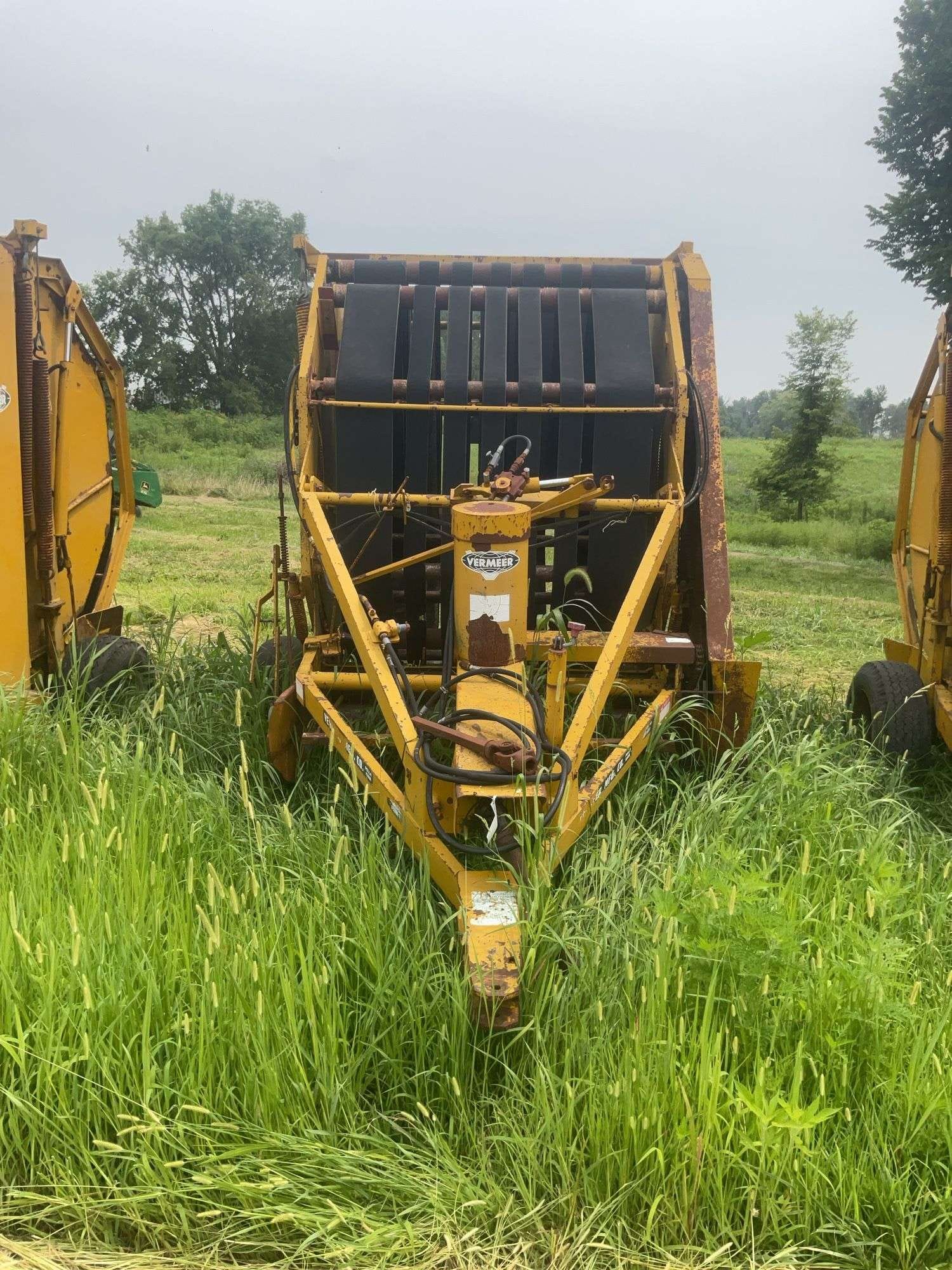 Vermeer 605C Equipment Image0