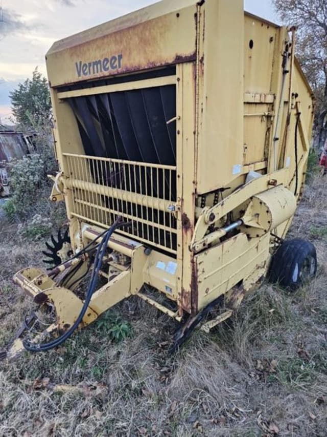 Image of Vermeer 605J equipment image 3